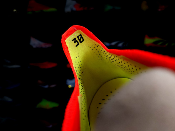 Футбольные бутсы Adidas Predator PredstrikeTongue Elite FG, 1