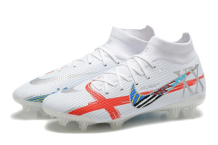 Бутсы Nike Phantom GT2 Elite FG белые с носком