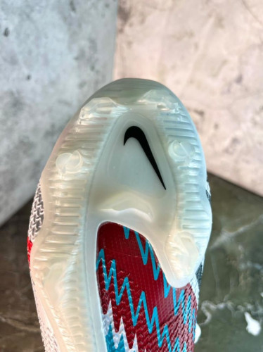 Бутсы Nike Phantom GT2 Elite FG белые с носком