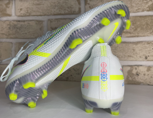 Бутсы Nike Phantom GT2 Elite FG серые