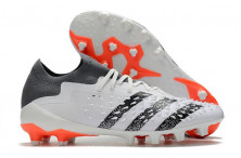 Футбольные бутсы Adidas Predator Freak .1 Low AG, 10