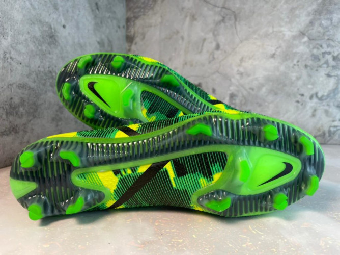 Бутсы Nike Phantom GT2 Elite FG хаки