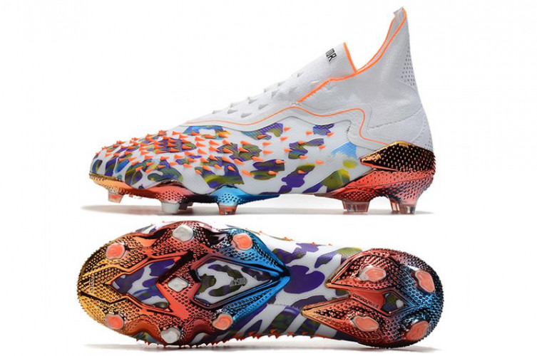 Бутсы Adidas Predator Freak + FG мульти цвет