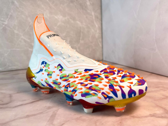 Бутсы Adidas Predator Freak + FG мульти цвет