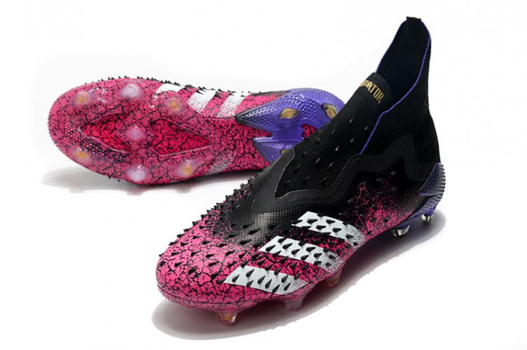 Бутсы Adidas Predator Freak + FG черный/бордовый