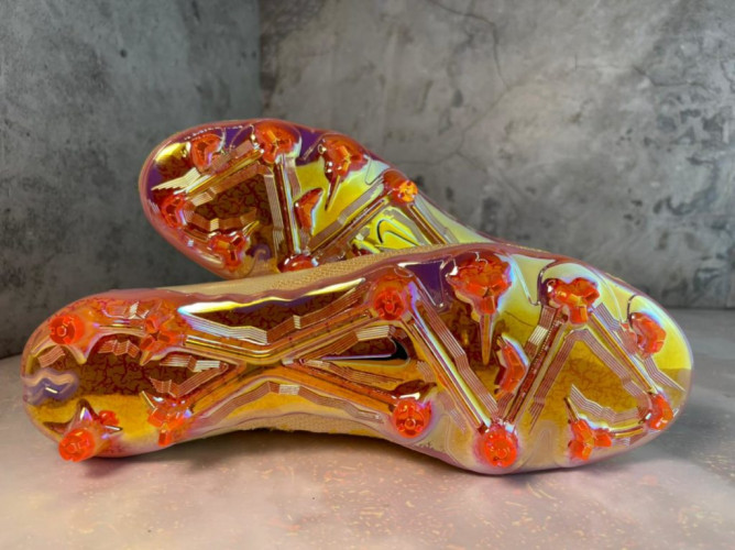 Бутсы Nike Phantom GX Elite FG желтые