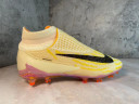 Бутсы Nike Phantom GX Elite FG желтые