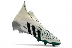 Бутсы Adidas Predator Freak+ FG зеленые