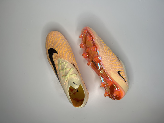 Футбольные бутсы Nike Phantom GX Elite - FG, 38