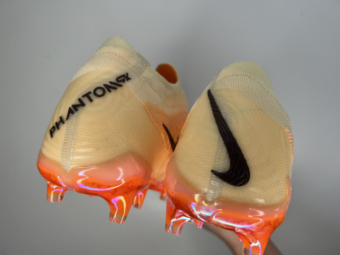 Футбольные бутсы Nike Phantom GX Elite - FG, 38