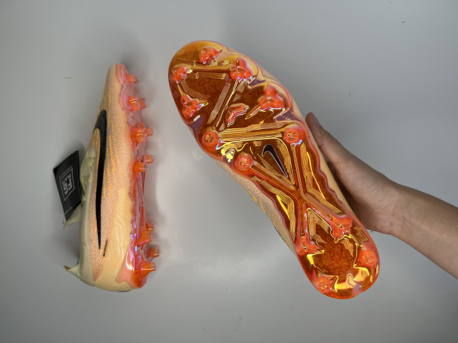 Футбольные бутсы Nike Phantom GX Elite - FG, 38