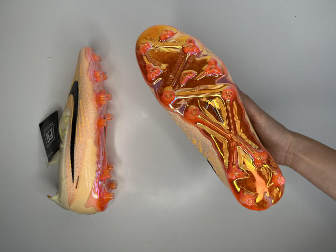 Футбольные бутсы Nike Phantom GX Elite - FG, 38