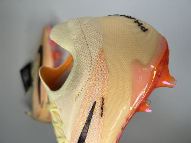 Футбольные бутсы Nike Phantom GX Elite - FG, 38