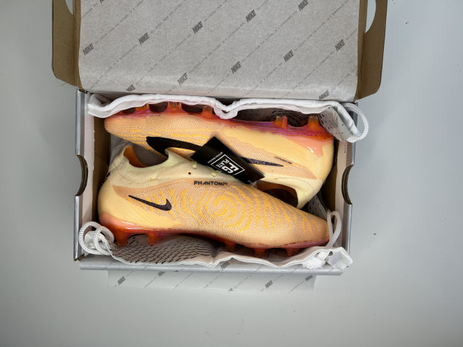 Футбольные бутсы Nike Phantom GX Elite - FG, 38
