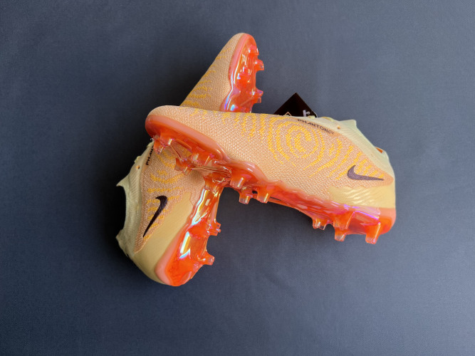 Футбольные бутсы Nike Phantom GX Elite - FG, 38