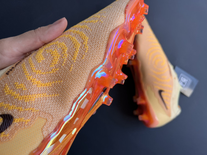 Футбольные бутсы Nike Phantom GX Elite - FG, 38