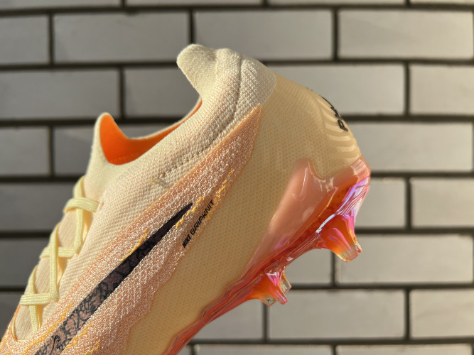 Футбольные бутсы Nike Phantom GX Elite - FG, 38