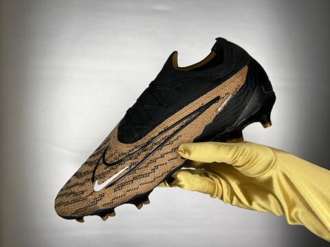 Футбольные бутсы Nike Phantom DynamitFit GX Elite - FG, 48