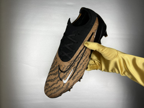 Футбольные бутсы Nike Phantom DynamitFit GX Elite - FG, 48