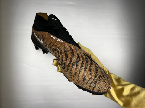 Футбольные бутсы Nike Phantom DynamitFit GX Elite - FG, 48