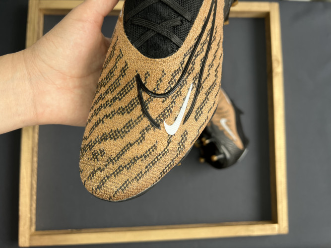 Футбольные бутсы Nike Phantom DynamitFit GX Elite - FG, 48