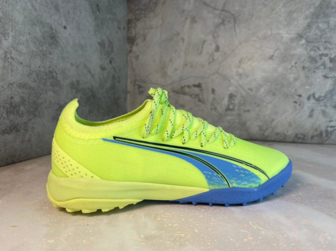 Сороконожки (шиповки) Puma Ultra Ultimate TF желтый/голубой
