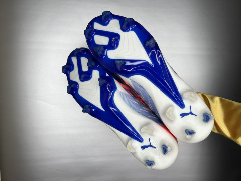 Футбольные бутсы Puma Ultra Ultimate Elite FG, 74