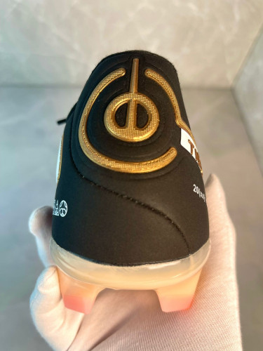 Бутсы Nike Tiempo Legend 9 Elite FG коричневый/золото