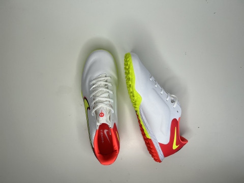 Сороконожки для футбола Nike React Tiempo Legend 9 Pro TF, 1