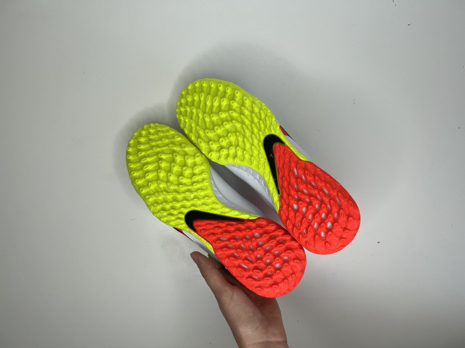 Сороконожки для футбола Nike React Tiempo Legend 9 Pro TF, 1