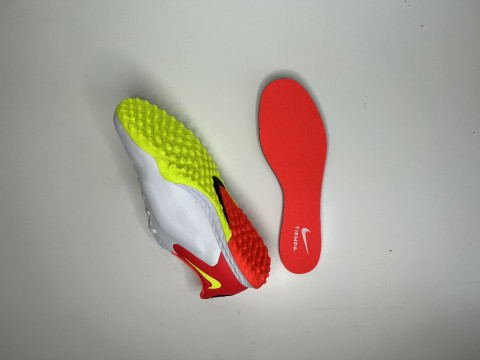 Сороконожки для футбола Nike React Tiempo Legend 9 Pro TF, 1