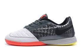 Бутсы зальные NIKE LUNARGATO II