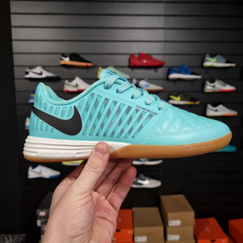 Бутсы зальные NIKE LUNARGATO II