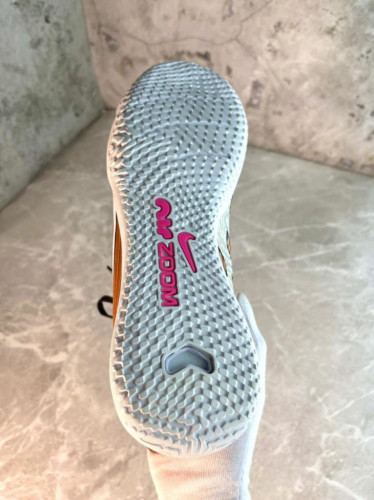 Футзалки Nike Air Zoom Mercurial Vapor XV Pro IC золотые