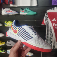 Бутсы зальные NIKE LUNARGATO II