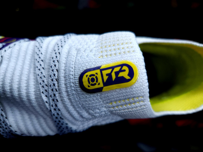 Футбольные бутсы Puma Future Ultimate Elite FG, 115