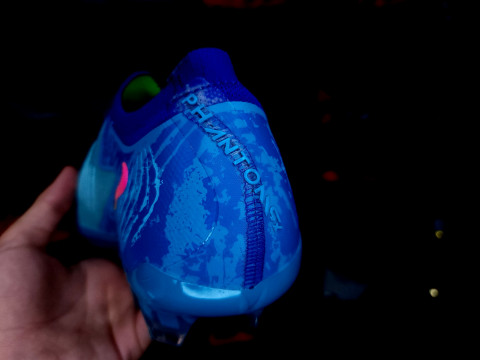 Футбольные бутсы Nike Phantom GX 2 Elite FG, 206