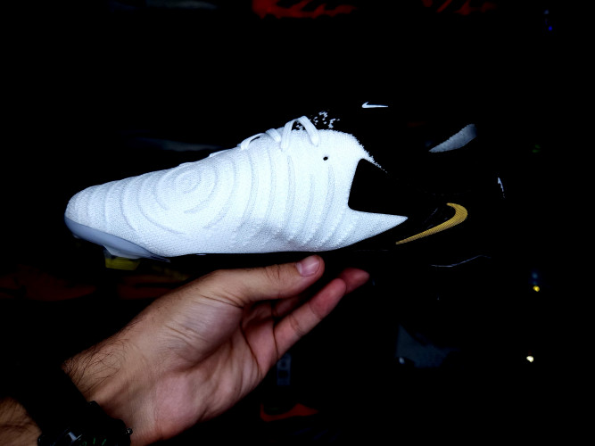 Футбольные бутсы Nike Phantom GX 2 Elite FG, 207