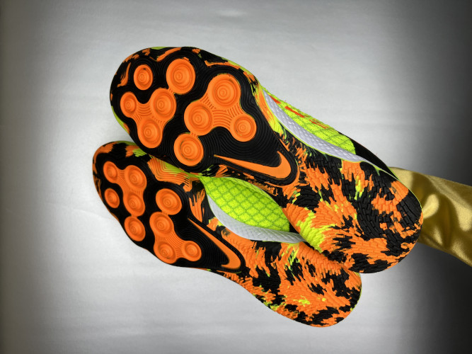 Футзалки Nike Reactgato Elite  IC, 6