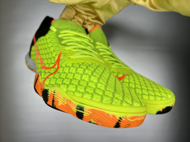 Футзалки Nike Reactgato Elite  IC, 6