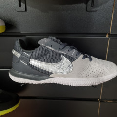 Бутсы зальные NIKE LUNARGATO II