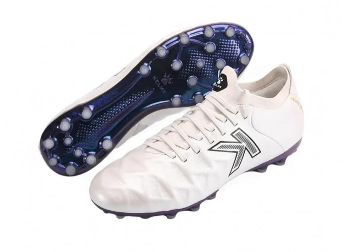 Kelme белые кожанные