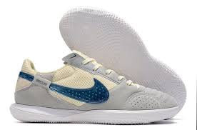 Бутсы зальные NIKE LUNARGATO II