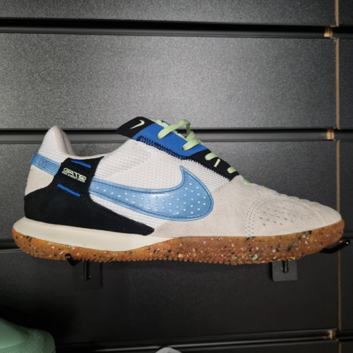 Бутсы зальные NIKE LUNARGATO II