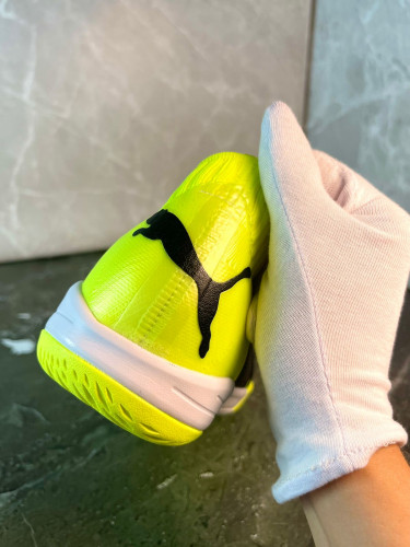 Футзалки Puma Future Z 1.1 IC желтые