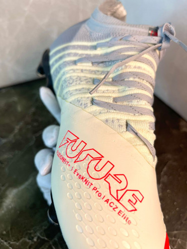 Бутсы Puma Future Z 1.3 FG белый/серый