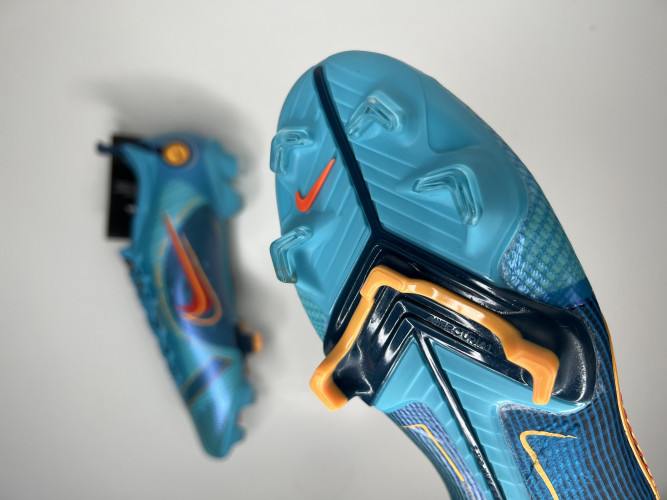 Футбольные бутсы Nike Mercurial Vapor 14  Elite FG , 2