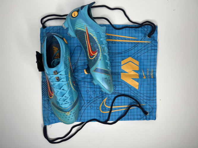 Футбольные бутсы Nike Mercurial Vapor 14  Elite FG , 2