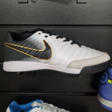 Бутсы зальные NIKE LUNARGATO II