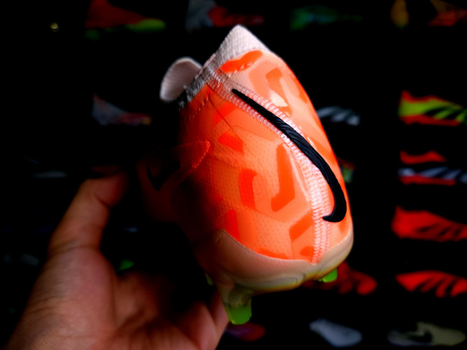 Футбольные бутсы Nike Tiempo Legend 10 Elite FG, 328